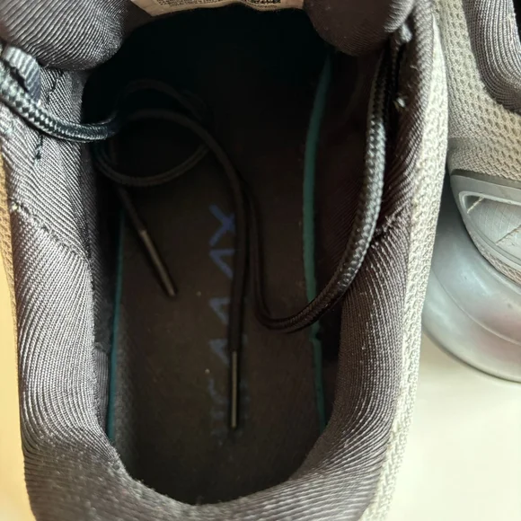 Nike AirMax 720 - Picture 16 of 16